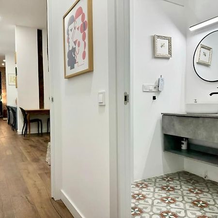 Appartamento Cozy Beautiful Flat City Center Madrid Esterno foto