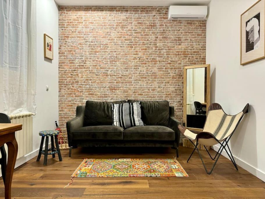 Appartamento Cozy Beautiful Flat City Center Madrid Esterno foto
