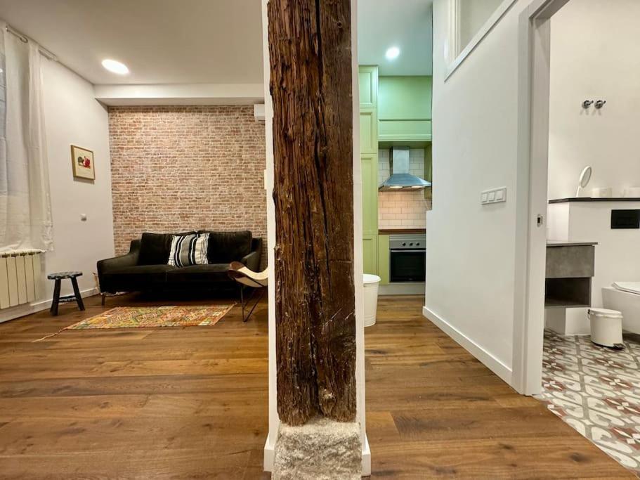 Appartamento Cozy Beautiful Flat City Center Madrid Esterno foto