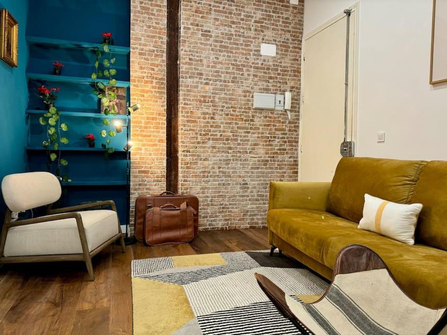 Appartamento Cozy Beautiful Flat City Center Madrid Esterno foto