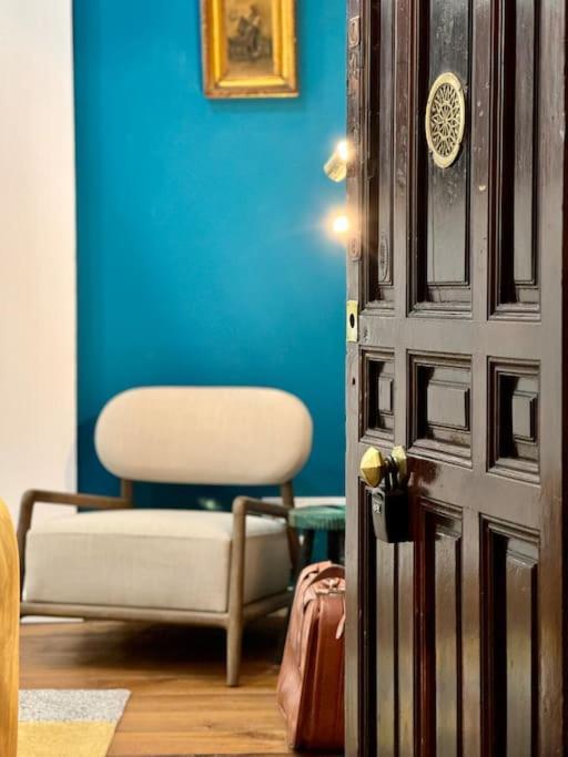Appartamento Cozy Beautiful Flat City Center Madrid Esterno foto